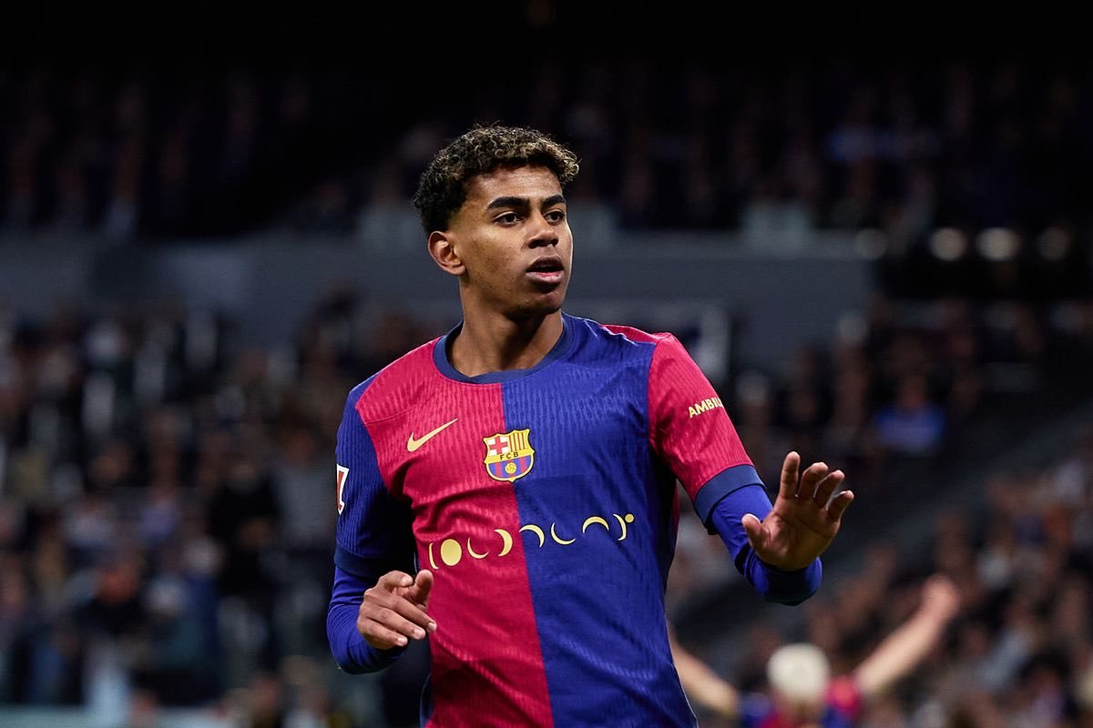Official: Lamine Yamal is in the top 10 of the 2024 Ballon d’Or list... The youngest player ever to achieve this.