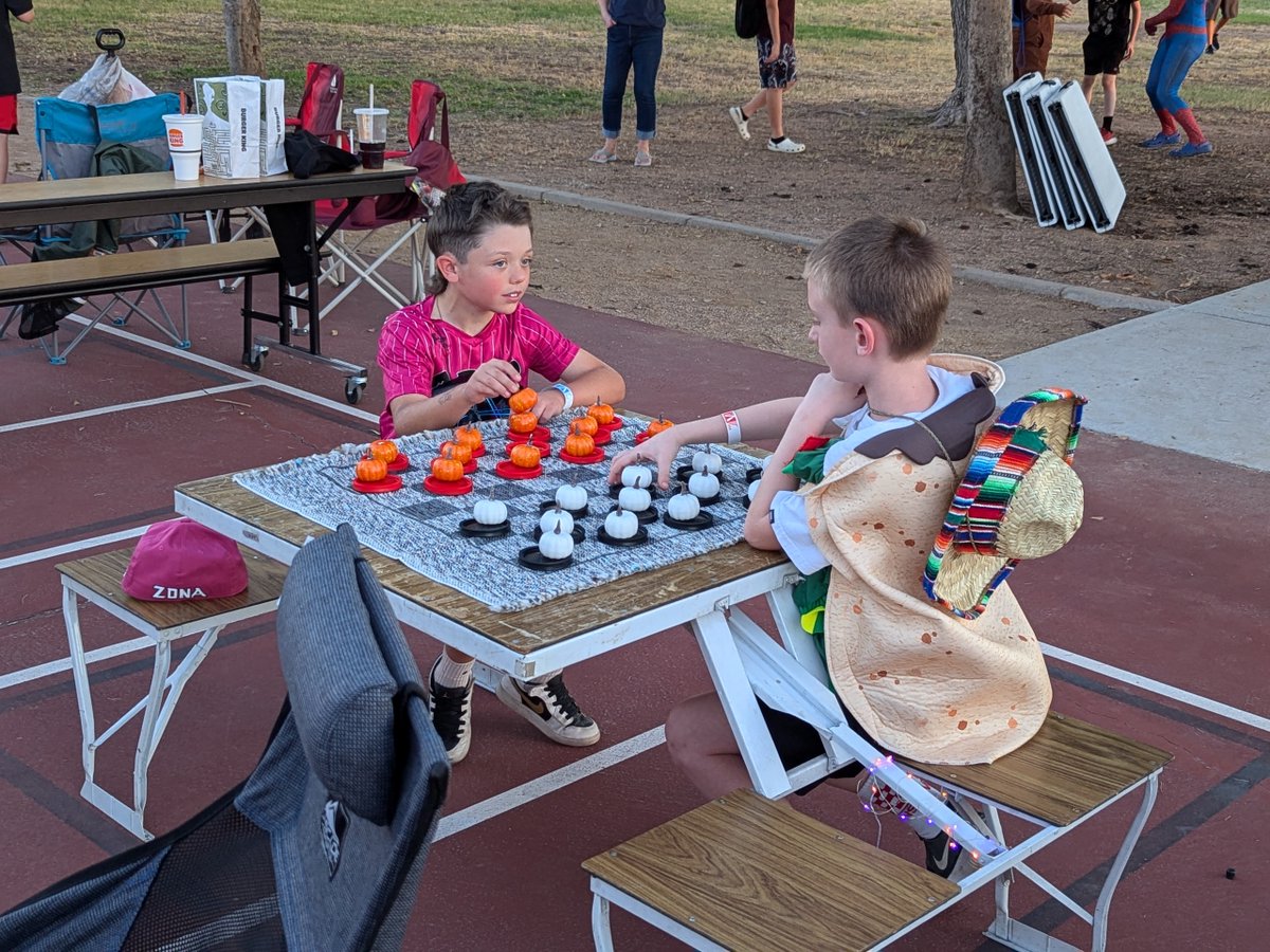 Deer Valley Unified School District tweet media