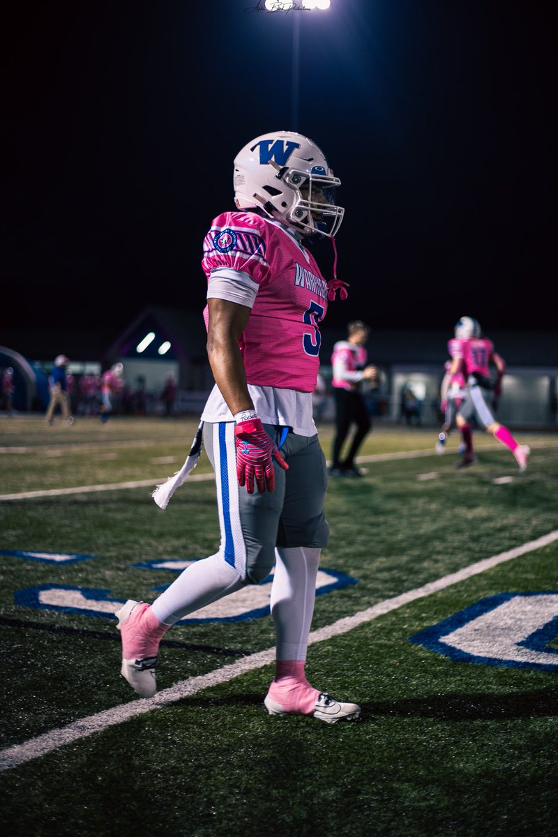 #AGTG for a blessed regular szn

WKS 1-9 film

148 CARRIES
1830 RUSHING
12.36 YDS/CARRY 
25 TDS RUSHING

6 RECEPTIONS 
117 RECEIVING
2 TDS RECEIVING 

(1947 all purpose)

hudl.com/v/2QZ01f