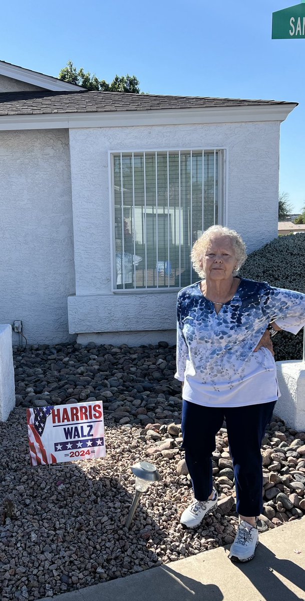 yolitorosentado's tweet image. North Phoenix is Harris-Walz country! 🇺🇸