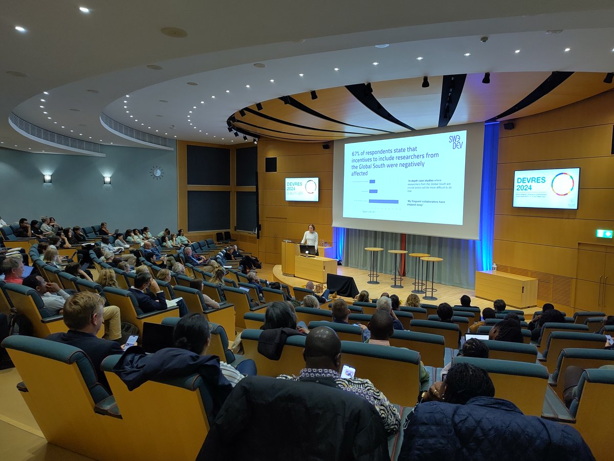 emmaelfversson's tweet image. At #DevRes2024 in Lund, where @SweDevNetwork&apos;s Janet Vähämäki is presenting our report on the funding cuts for development research last year. If you haven&apos;t read it yet, check it out: swedev.dev/report-the-con…