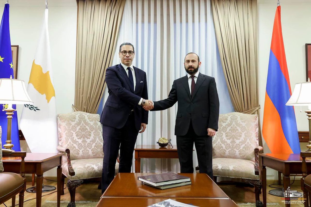 🇦🇲🇨🇾Il Ministro degli Affari Esteri della Repubblica di #Cipro Konstantinos Kombos è arrivato al Ministero degli Affari Esteri della Repubblica di #Armenia.