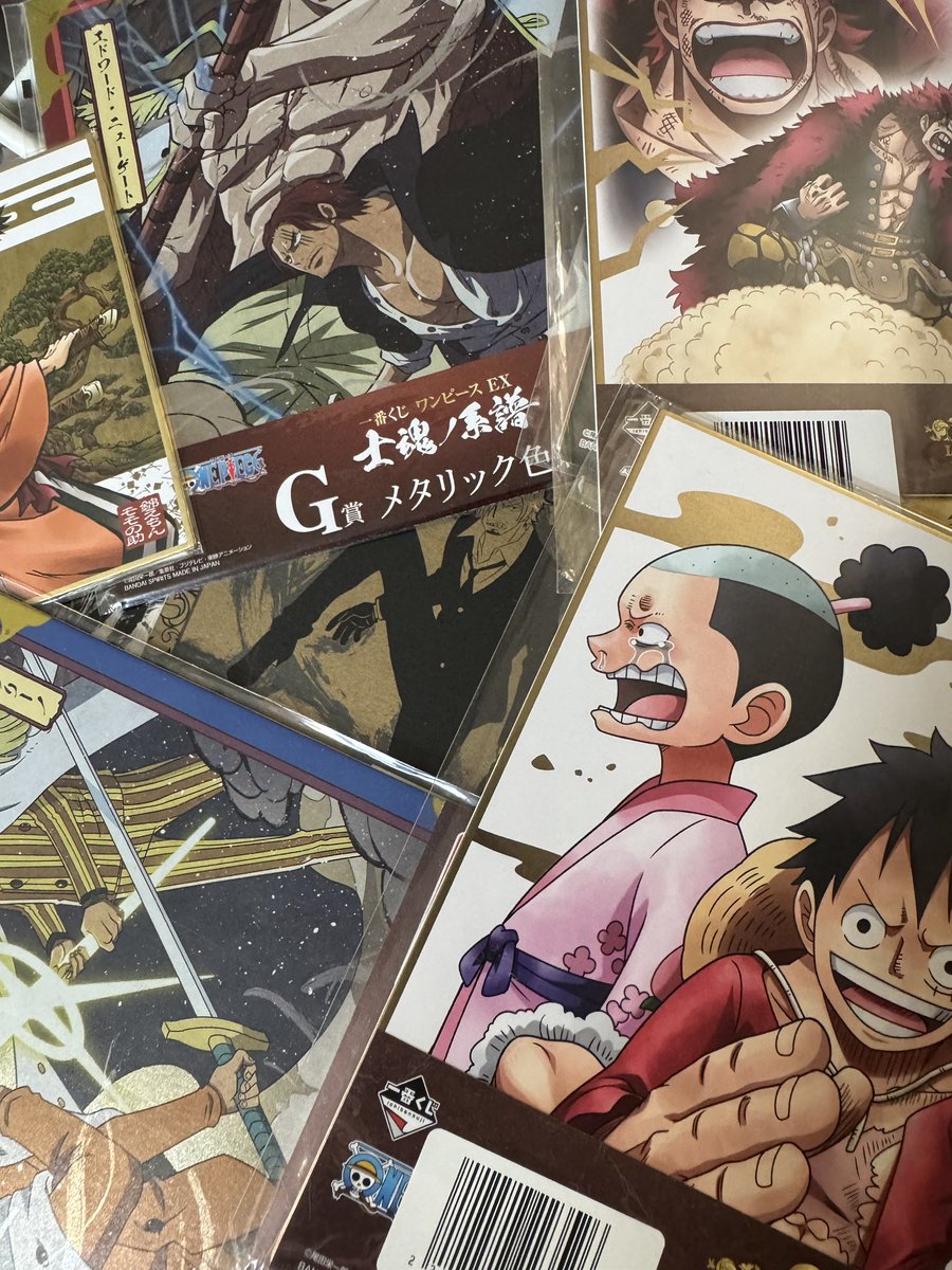 JapanHunter_'s tweet photo. SURPRISE ! 🎁

Pour chaque commande faite sur le site, et pour vous remercier de votre soutien dès le lancement de la boutique, nous glissons dans vos commandes un shikishi One Piece pour compléter votre achat ! 👀

(dans la limite des stocks disponibles) https://t.co/8tBwf91bsh