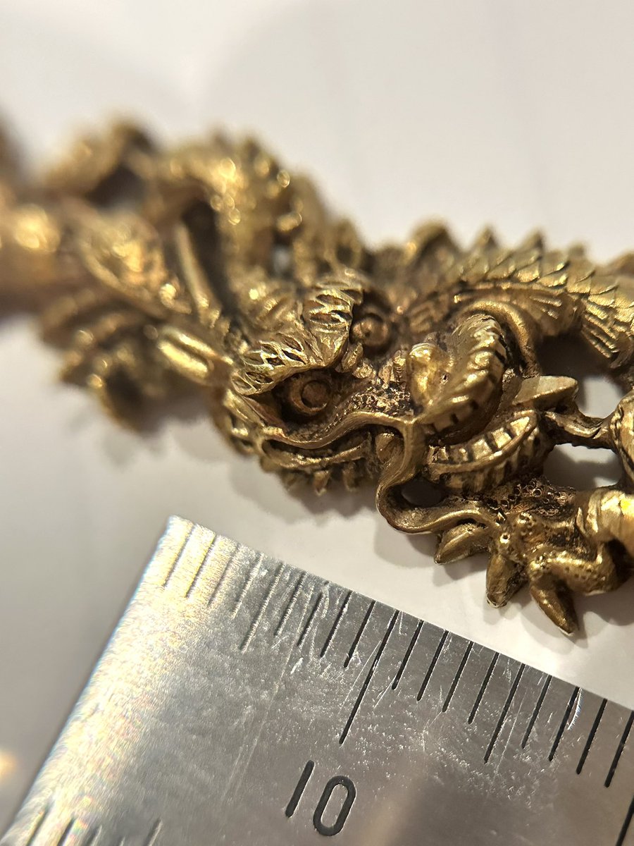 日本刀の刀装具の彫金の素晴らしさはもっと世界的に注目されても良いと