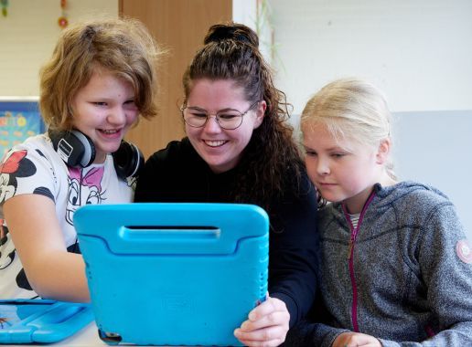 👀  Gezonde School-coordinatoren opgelet! Maak gebruik van ons professionaliseringsaanbod. De komende weken organiseren we weer een reeks inspirerende bijeenkomsten en scholingen. Meld je aan via Jouw Gezonde School en doe mee 🙌  buff.ly/3A9HMau