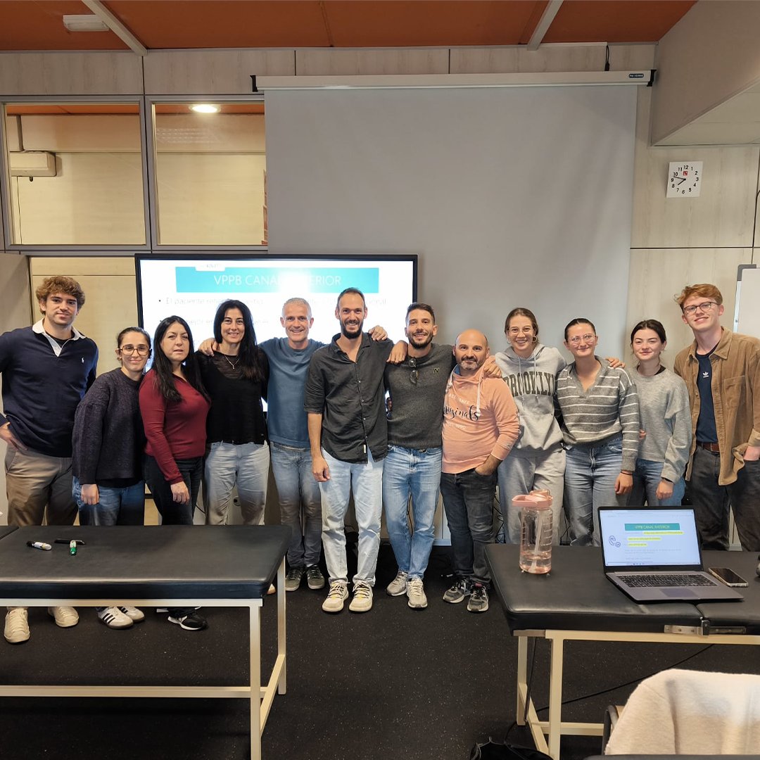 Aquest cap de setmana hem iniciat la 3a edició del Màster en fisioteràpia vestibular i funció de l'equilibri amb Sergi Lucas, fisioterapeuta especialista en rehabilitació vestibular💪

#Euses #fisioteràpia #rehabilitació #Equilibri