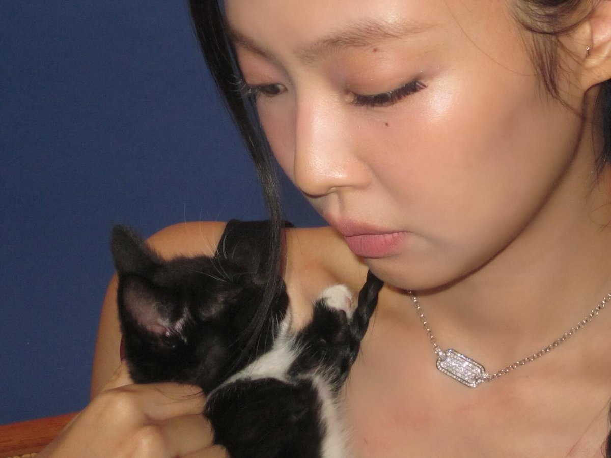 rubyqjenni's tweet image. ͏