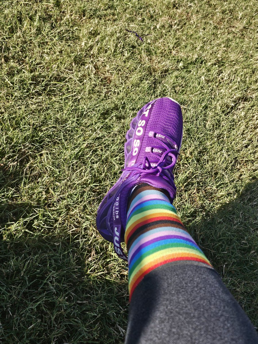 ConsciousFilth's tweet image. Peninsula Walk to End Alzheimer’s!
Mom with Mayor Phillips.
Baby girl with Chief Drew.
She also volunteered to help with breakdown after the walk! Did a great job. I'm so proud.

You can donate using this link. 
act.alz.org/site/TR?fr_id=…

#walktoendalz