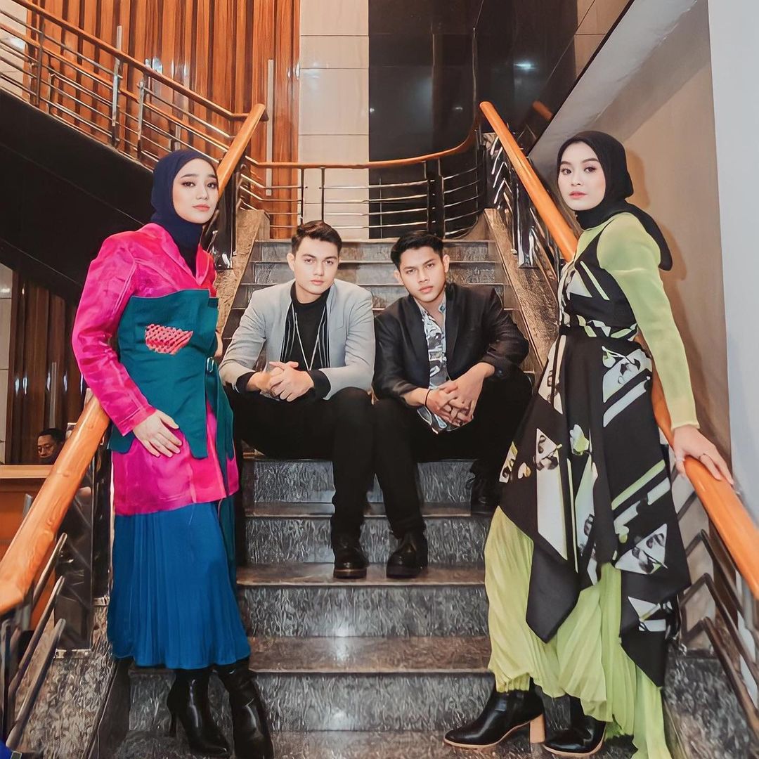 Farrr⋆.˚🦋༘⋆ tweet media