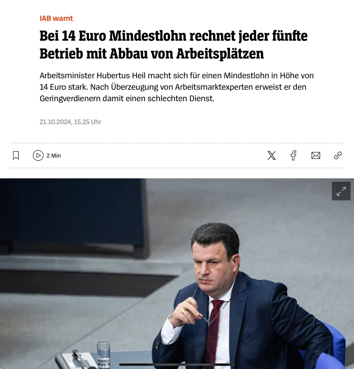 14 Jahre liegen zwischen diesen beiden Artikeln – Die Lüge ist die gleiche.