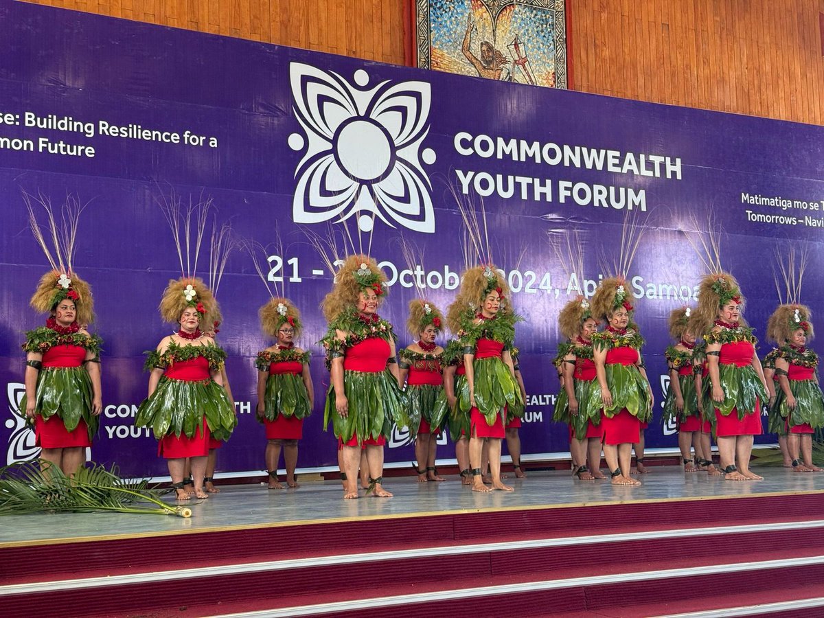 Maldives in UK tweet media