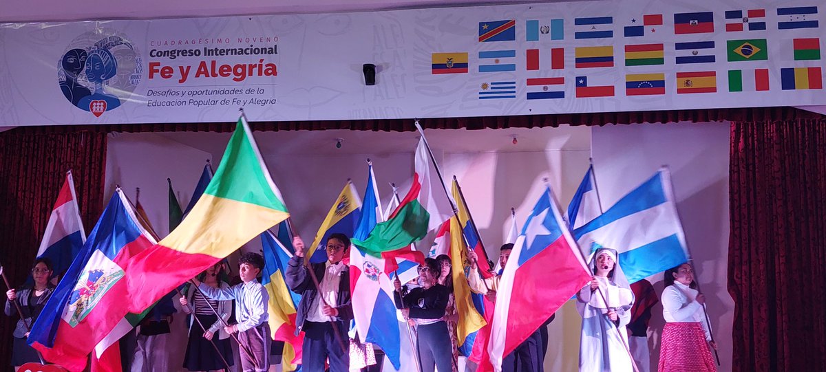 #HOY #CongresoFyA2024 ❤️
🌎 Delegaciones de más de 22 países se reúnen en Quito para compartir y reflexionar sobre Desafíos y oportunidades de la Educación Popular de Fe y Alegría. 
🎥 TRANSMISIÓN #ENVIVO: congreso2024.feyalegria.org 
#SomosFeyAlegria #FeyAlegríaItalia