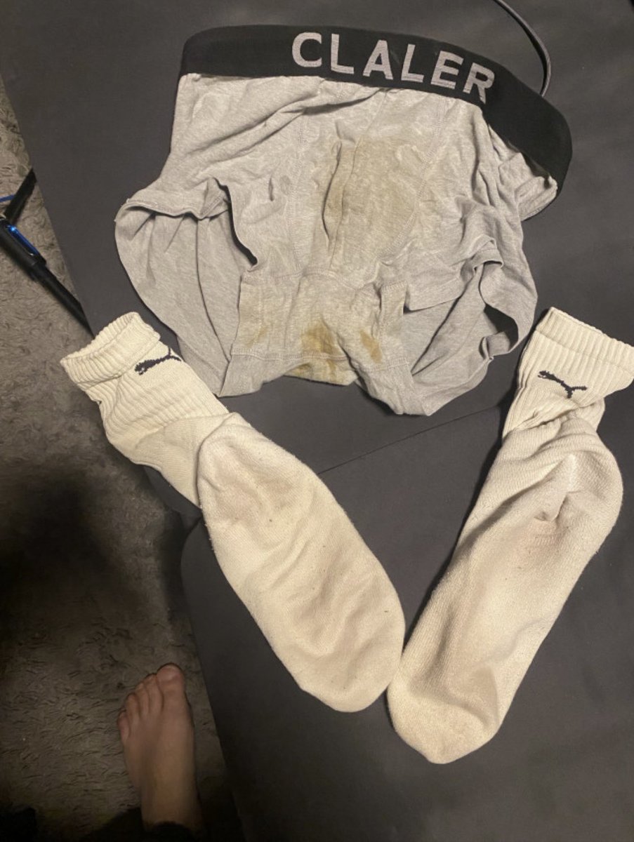 soumispourpig59's tweet photo. Il m’a bien régalé ce week-end avec ses
cho7 et boxer bien degueu. D’autres pig  sur Lille pour me donner ma dose ? #soumis #pig #fag #feetlicker #pig #asslicker #armpitlicker https://t.co/Np1EJWZNqr