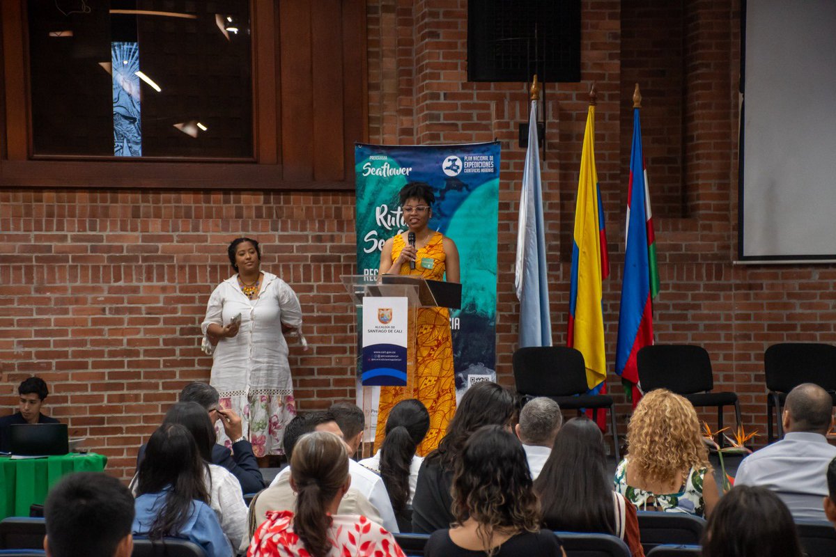 "Colombia tiene el privilegio de ser un país bioceánico, con una extensa línea costera. Esto nos permite desarrollar nuevas oportunidades económicas sostenibles, como el turismo, la pesca y la transición energética", señaló la viceministra <a href="/Acaicedo2/">AnaLu Caicedo</a>.

#COP16Colombia