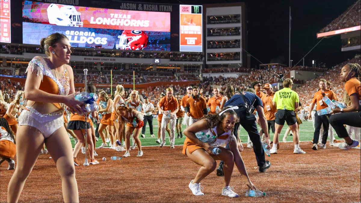 RudeDawgRules's tweet photo. It took all of one, real SEC opponent for tsips to show their #ass.
#classlessU
#trashU
#onbrand
(on a side note, watch how fast tu-austin has everything scrubbed from the internet) https://t.co/KGWTrXpCQz