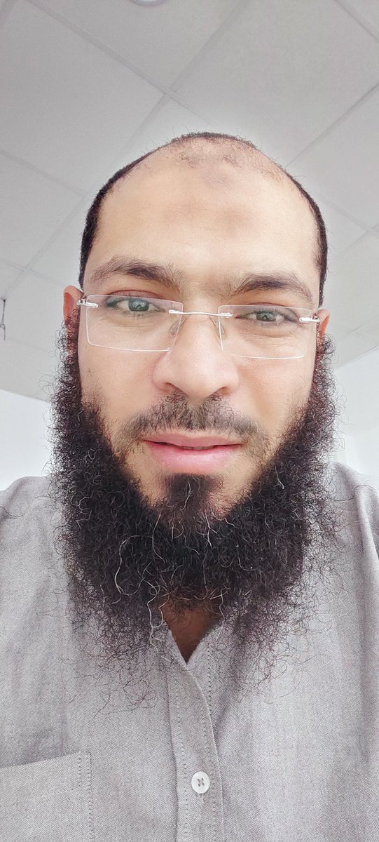 basemkandelt's tweet photo. لو عرفت ايه اللي بيحصل من وراك هاتزعل عشان هاتخسر ناس كتير وناس كتير هاتشوفها صغيرة بعد ما كانوا كبار فى عينك الأحسن ليك عشان تكون مرتاح ماتحاولش تدور وتفهم زيادة عن اللازم لأن النور الزيادة بيعمى بجد سيبهم يعملوا اللي عايزينه وركز في نفسك وحالك وخليك مع ربنا كما يريدك يكفيك شرهم https://t.co/nNQStpoqrs