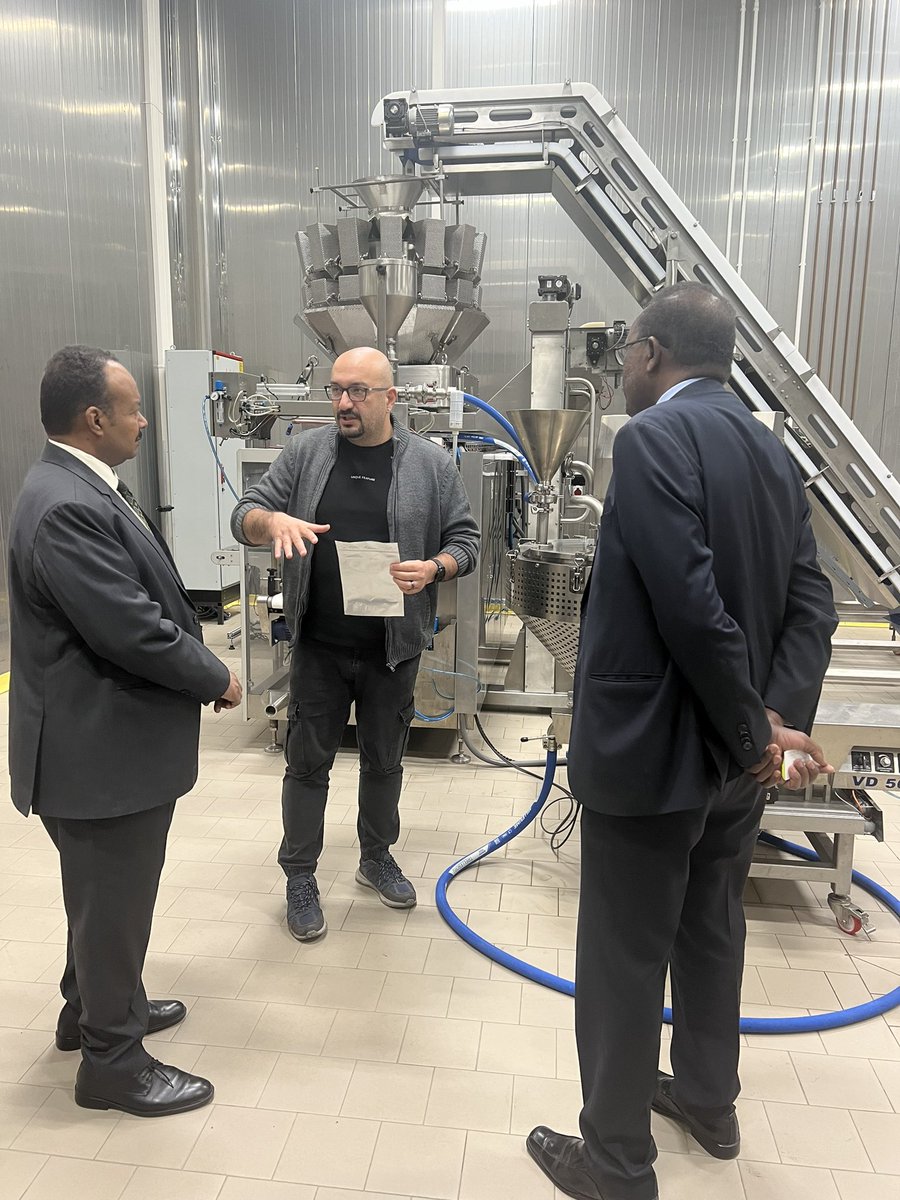 UNTechBank's tweet photo. Friday we had the honor of hosting H.E. Ambassador Nadir Yousif Eltayeb of #Sudan to Türkiye at the @UNTechBank HQ. 🤝 

We discussed exciting collaboration opportunities, #TNAs, projects, and visited the #IncubationCentre & @TUBITAK_MAM to explore initiatives supporting #FoodProcessing, students, and startups. Huge thanks to the Ambassador and @Tubitak for their partnership! 🌍✨ 

#Innovation #LDCs #Sudan #ScienceAndTech #STI #Startups