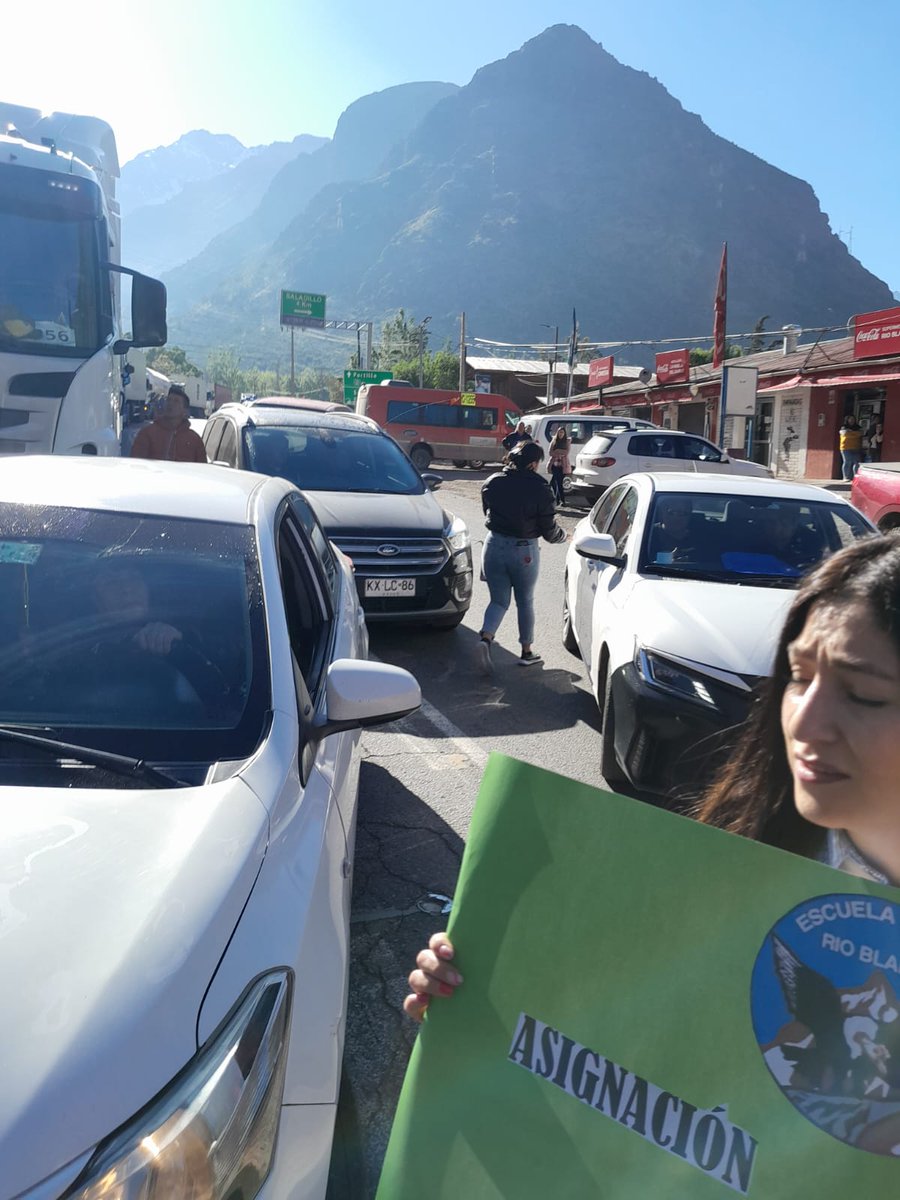 Confemuch tweet media