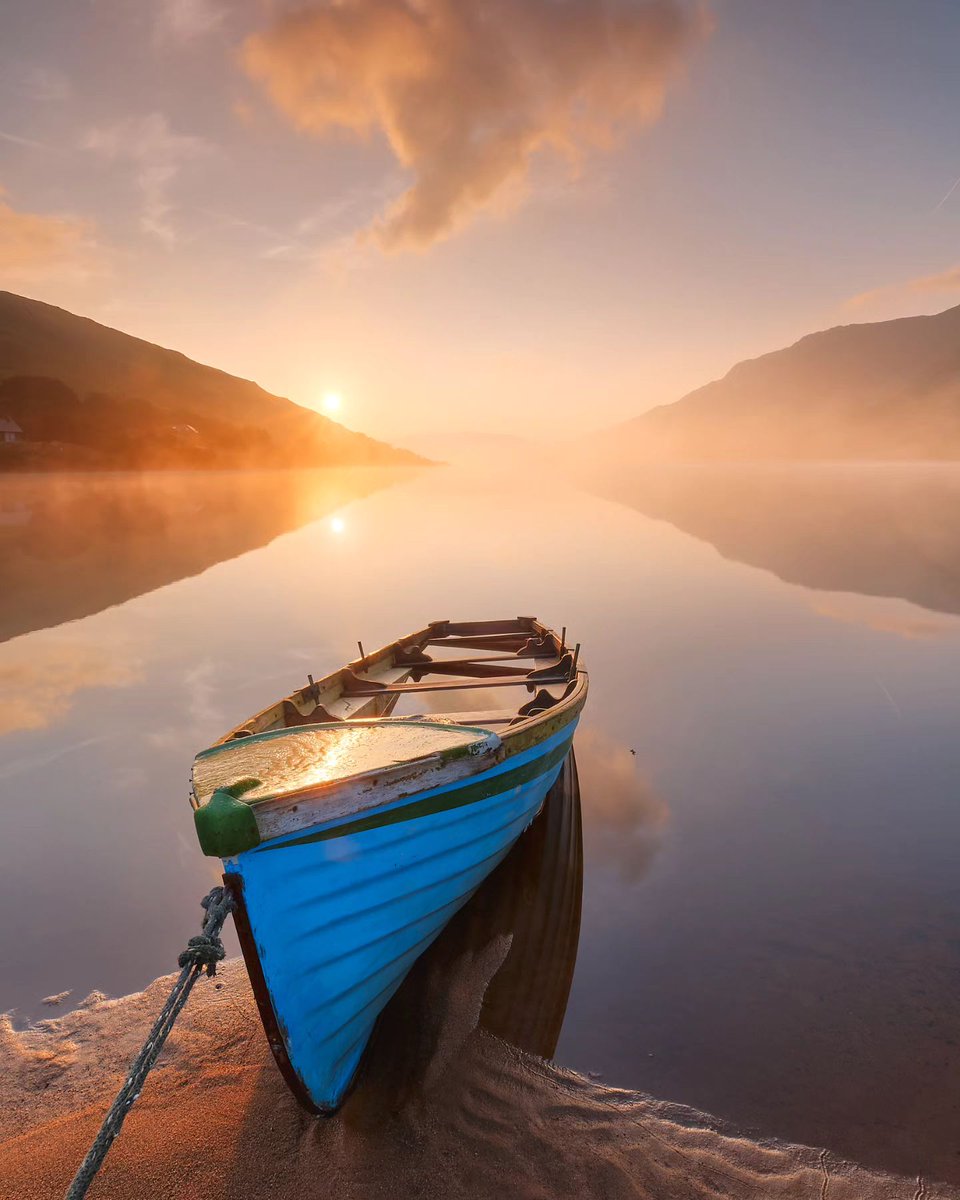 #Connemara is looking stunning this October 🍁 

From calming landscapes to misty mountains, it’s the perfect time to explore Galway’s serene beauty 🥰

Ready for a peaceful escape? Tap the link! 🌄
bit.ly/4fa3byZ

📸 kilanowskiphotography [IG]
#KeepDiscovering