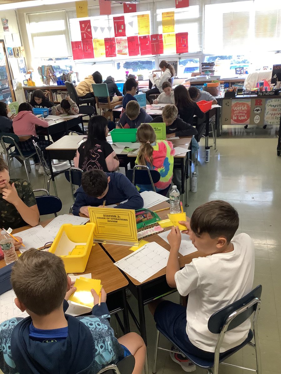 MsPallotto's tweet photo. Working hard reviewing for our Unit 1 test today by moving through stations with our tables! https://t.co/MnIzeBkZKc