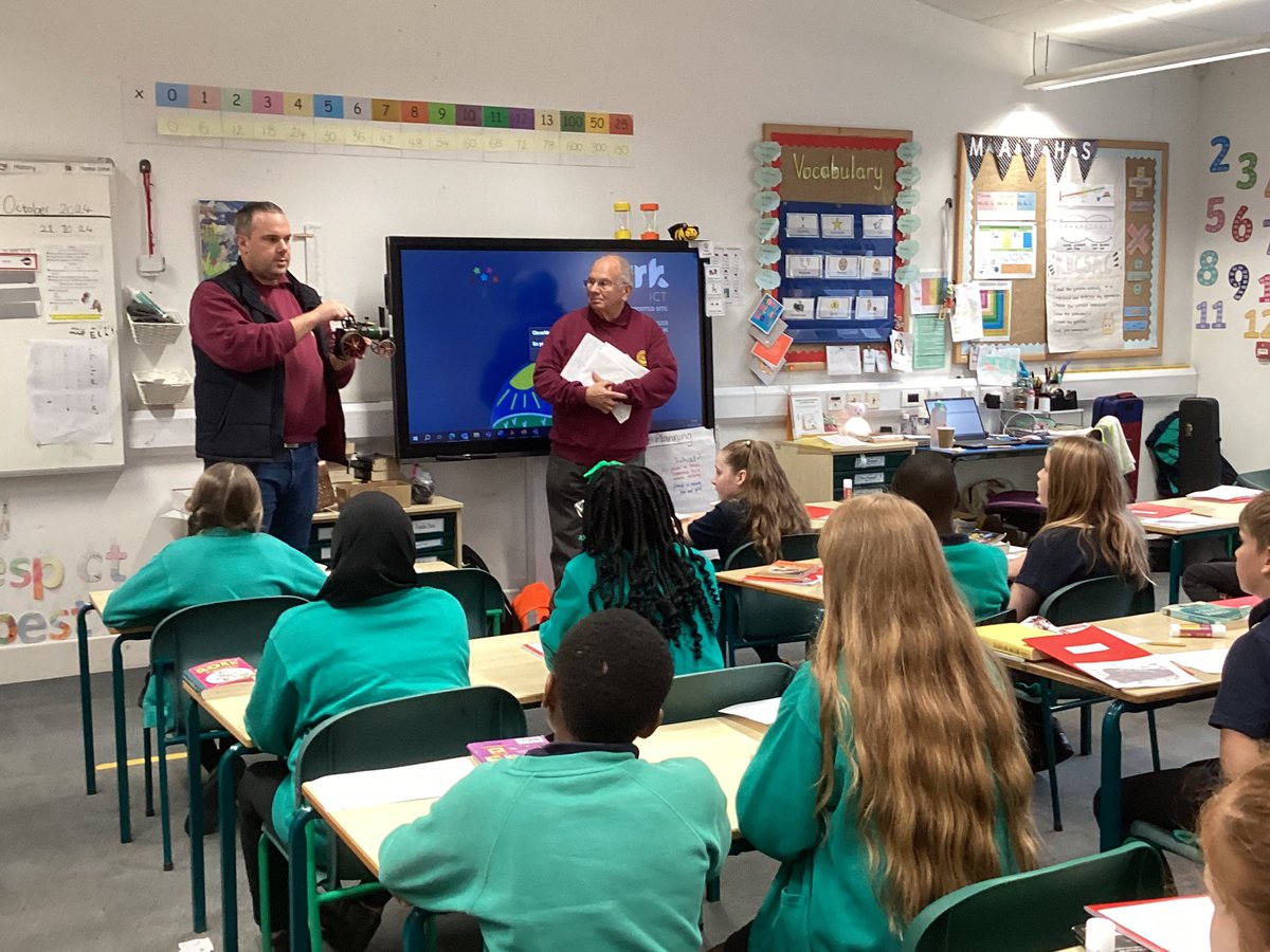 uptonclass5AB's tweet photo. Thank you to Jan and Adam from Northampton and Lamport Railway for coming into @uptonclass5AB today!

The children were inspired by Jan and Adam’s knowledge of steam trains, linking to our topic: The Industrial Revolution. 

The children LOVED it!
@Searing_Upton @UptonMeadows https://t.co/LBiE66Lm1s