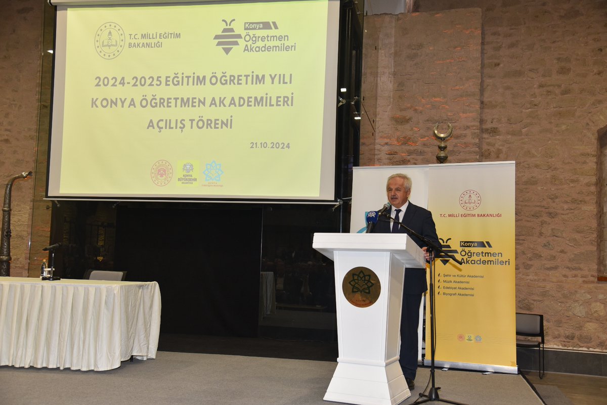 1⃣ Milli Eğitim Bakan Yardımcımız Sayın Ömer Faruk Yelkenci'nin katılımlarıyla 2024-2025 Eğitim Öğretim Yılı Konya Öğretmen Akademileri Açılış Programı gerçekleştirildi.