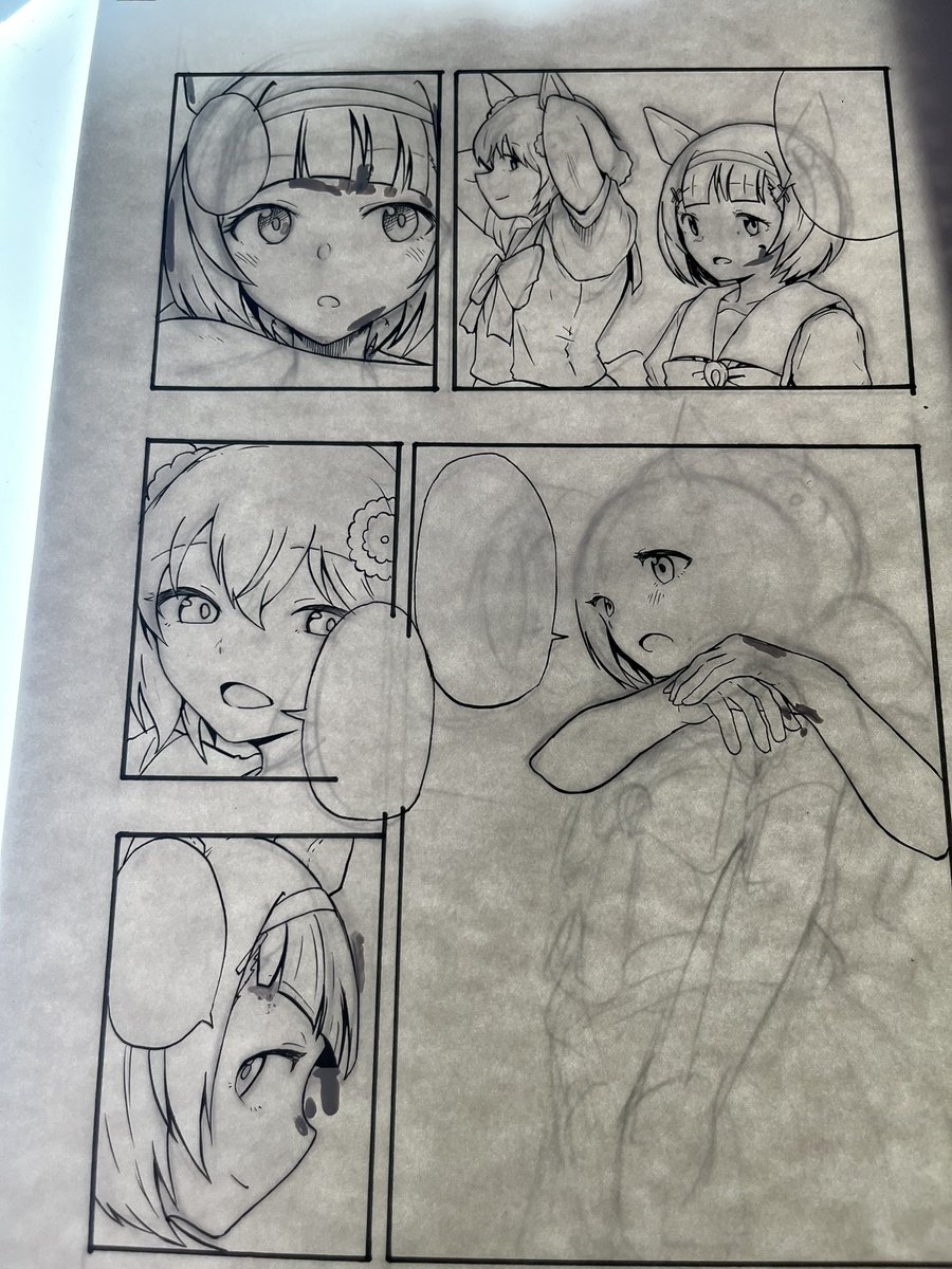 めちゃ久しぶりに中身のない漫画を描いてる 