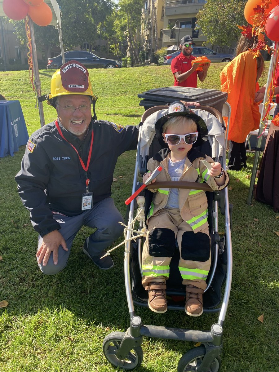 rosschun's tweet photo. Enjoying the AVCA Harvest Festival in Grand Park with thousands of Aliso Viejo residents. Vote Ross Chun for Aliso Viejo City Council! https://t.co/58dwSqt3c2