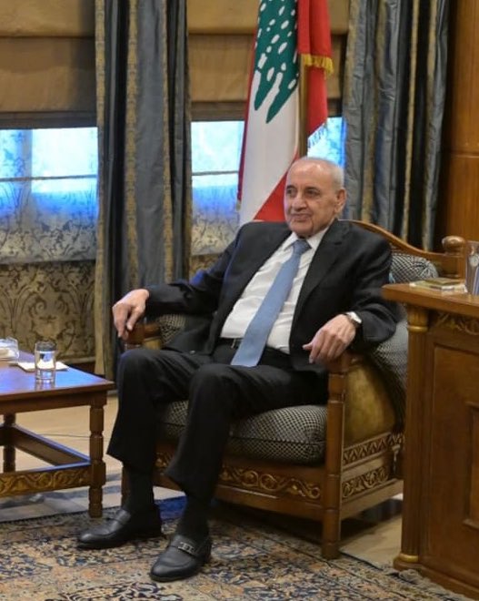 زالت جبال وما انحنى هذا الجبين
امة في صورة