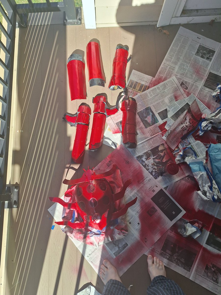 Cinderforgsword's tweet photo. Redid the paint on Dahn's armor; looks much better now! https://t.co/R0FUiIzhkA