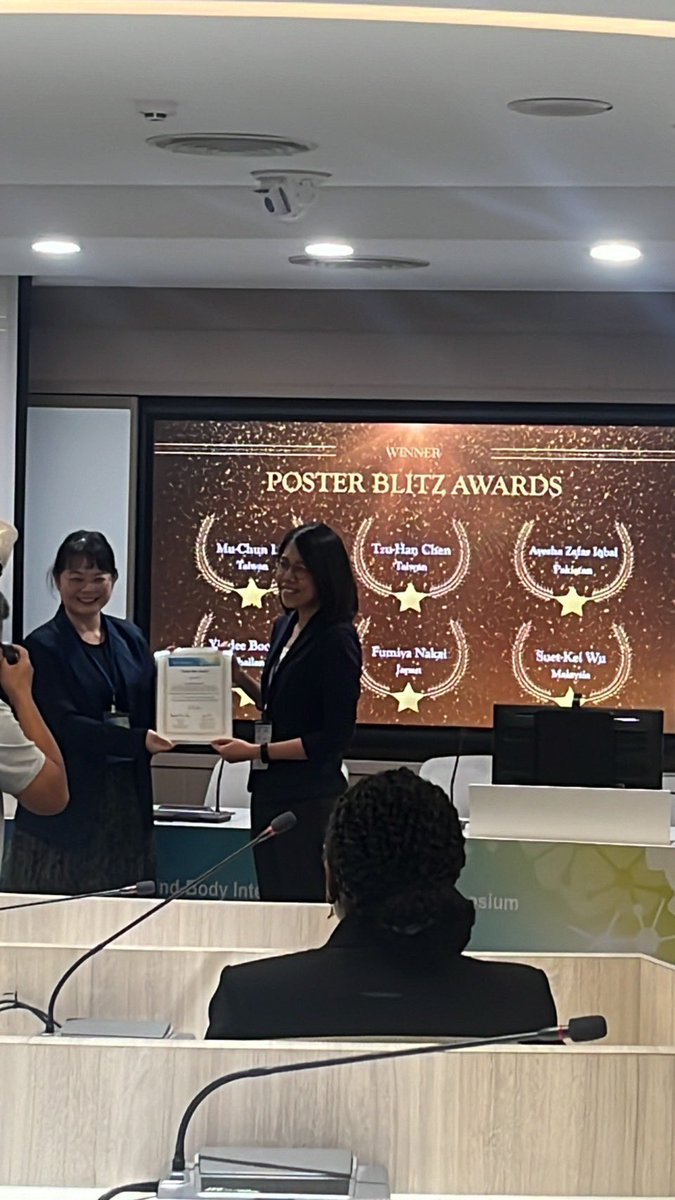 janepcchang's tweet photo. Congratulations to the @MbiSymposium awardees! Congratulations to my students SK and Ayesha who won the 5 minute poster blitz award!🎉🎉🎉 https://t.co/7lYIoGWYTV