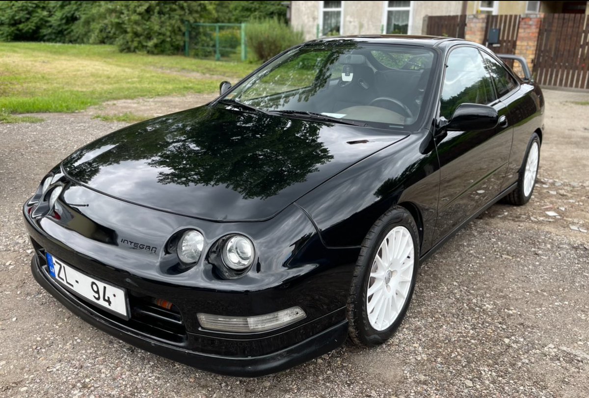 RuncisZaabakos's tweet photo. @propernator @NeXuS_CS2 @propernator got some badass summer car 🔥🔥 https://t.co/jJTjcOXHox