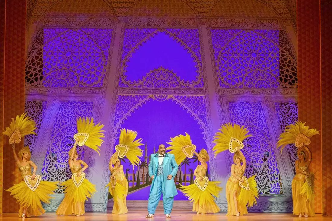 RECOMENDACIÓN 👏👏👏👏👏- «Un musical que brilla gracias al trabajo y talento de todo el equipo», dice nuestra jefa <a href="/EireneConE/">Eirene Ramos</a>. Si ella lo recomienda no te quepa duda de que es un espectáculo que debes ver. ¡Consigue tus entradas! ¡Tienen un -40% aquí!👉bit.ly/4fJiRL1