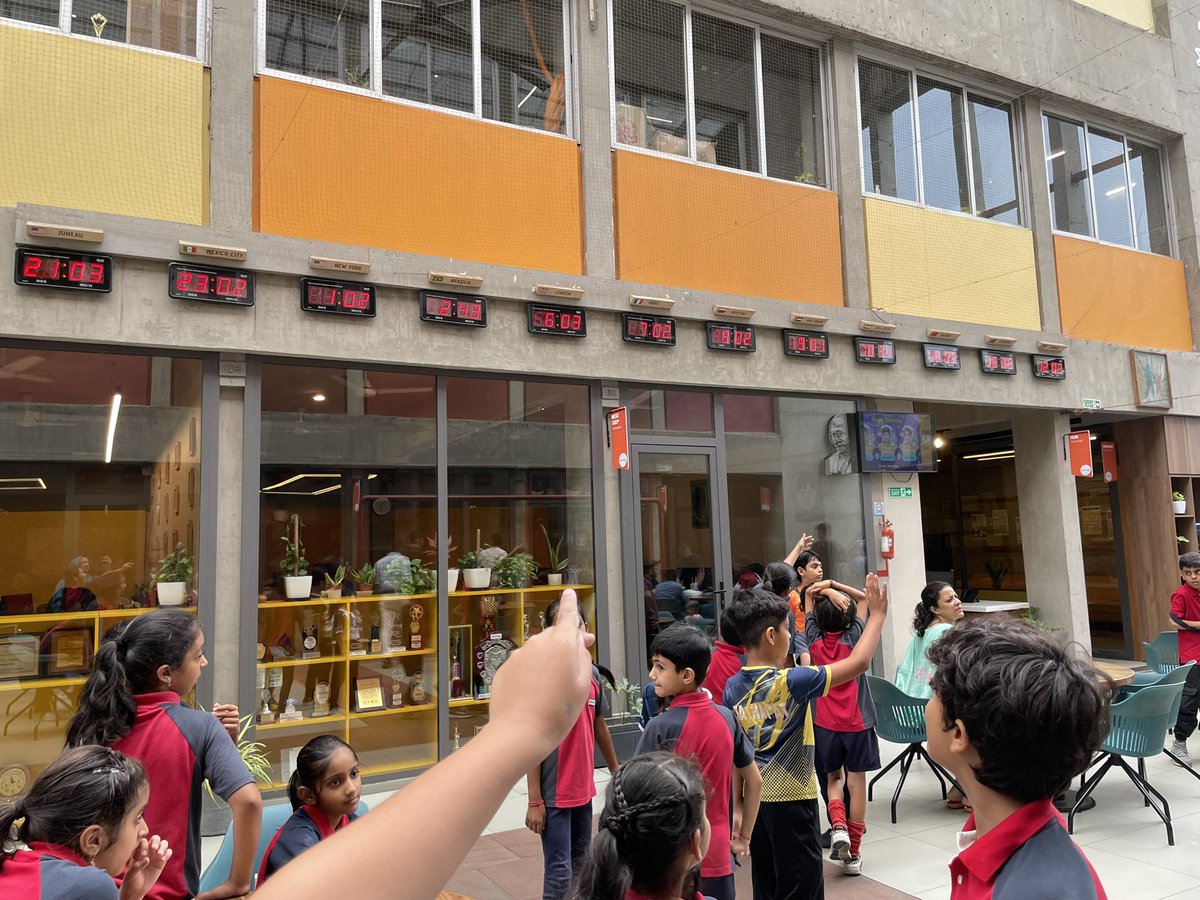 G3 Ss <a href="/FSSurat/">Fountainhead School</a> had their prior knowldge checkd 4 digital n analogue time on 12-hour n 24-hour clocks.Dey demnstratd Critical thinkin skills as dey analysd d clocks 2 look for similarities n diff nd also identified uniques features. <a href="/pinkyshah21/">Pinky Shah</a> <a href="/JaanviM26/">Jaanvi Mulchandani</a> <a href="/ibpyp/">IB PYP</a> <a href="/iborganization/">International Baccalaureate</a>
