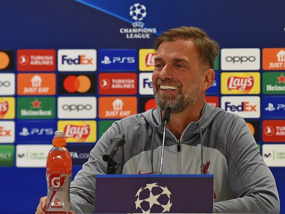 We have two candidates standing for Team England Captain this year: Wulfyn and Yudlugar.

The Q&amp;A thread is now open here: talkfantasyfootball.org/viewtopic.php?…