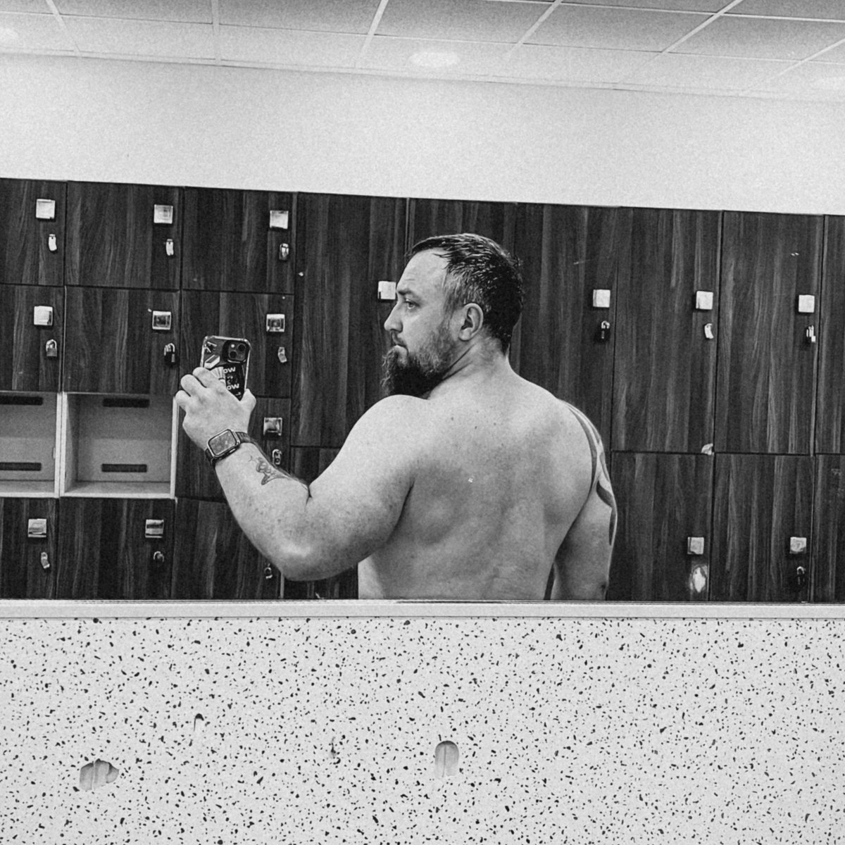 Monday back

#gym #musclebear #workout #back