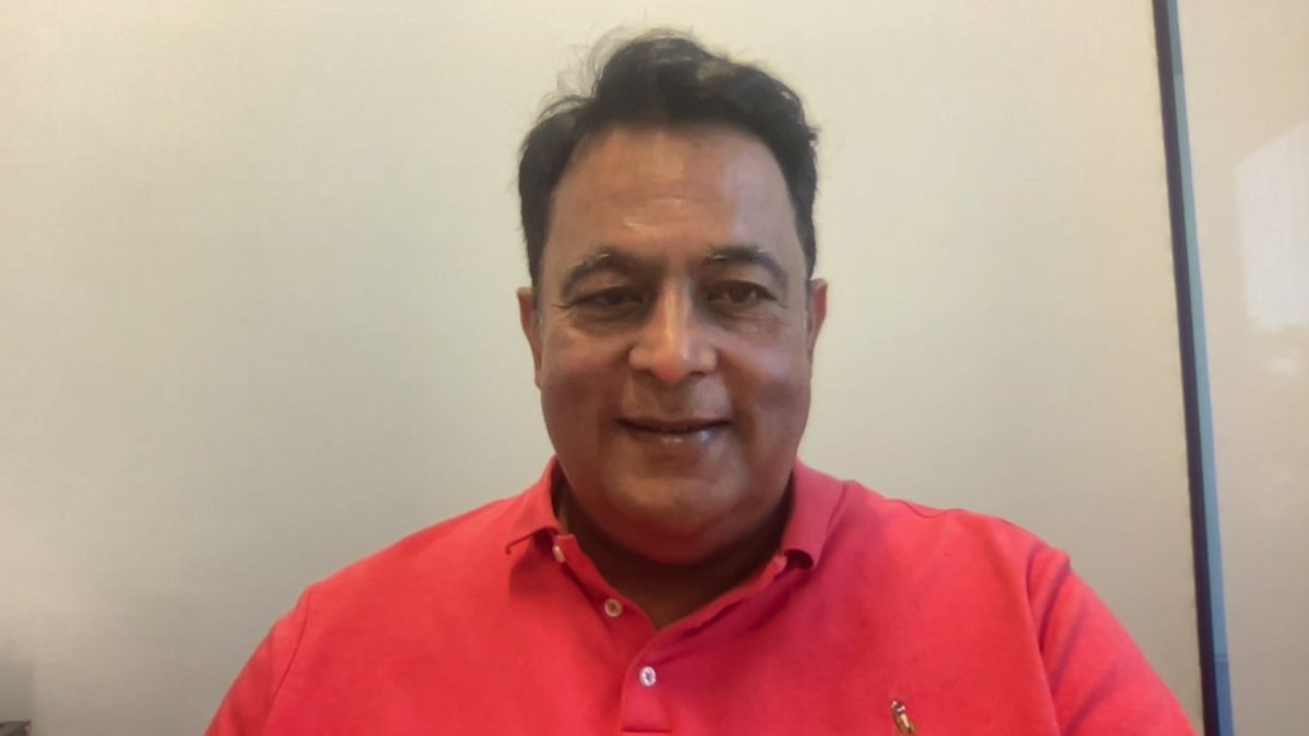 theCUBE's tweet image. Hybrid cloud environments demand low-latency solutions to thrive. ⏱️ Learn how @Clockworkio meets the challenge. CEO Balaji Prabhakar shares insights on #theCUBE!

Watch here 👉 siliconangle.com/2024/10/06/hyb…

@BobLaliberte @theCUBEresearch #AnalystANGLE