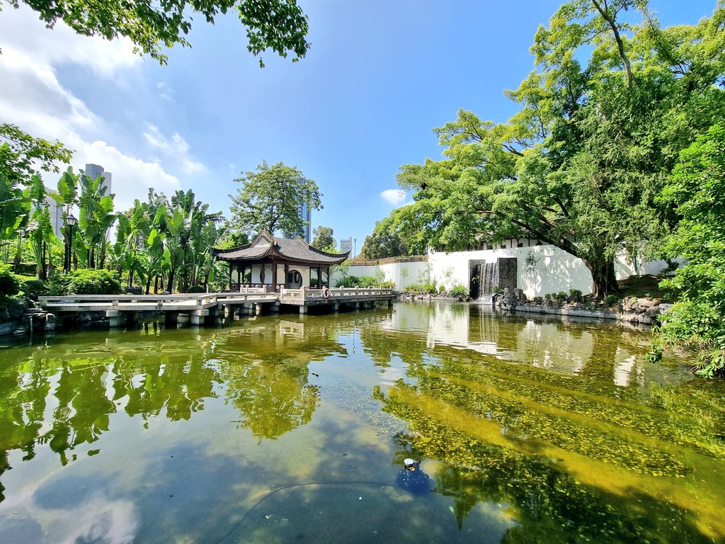 nonstopeurotrip's tweet image. Today I went for a walk around the #Kowloon Walled City Park... It's amazing to think what used to be here and they've done a great job of honouring the memory too! 🇭🇰🫡 #HongKong #NonstopEurotrip