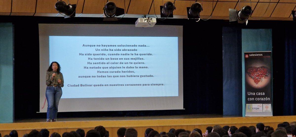 ciudaddelosmuch's tweet photo. Hoy hemos contado con el testimonio misionero de María, profesora en @salesianospizarrales . Una experiencia de fe y compromiso con @misionessalesianas en Ciudad Bolívar (Colombia). ¡Gracias por tu generosidad! #domund2024 #serdelacitymola https://t.co/3h3x0LTy5B