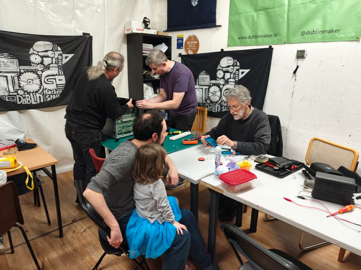Tog Hackerspace tweet media