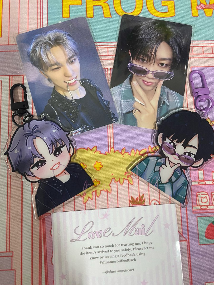 steppingclouds's tweet photo. ☁️: #cloudsmails

💌: #shuamorollfeedback

FIREWORKS SPARKS SAUR MUCH 🎆🎇 
Thank you so much @shuamorollcart for these wonderful keyrings, it goes so well with their respective pcs 🤩
Until next budol 🫶🏼 https://t.co/N78yEcvSjg