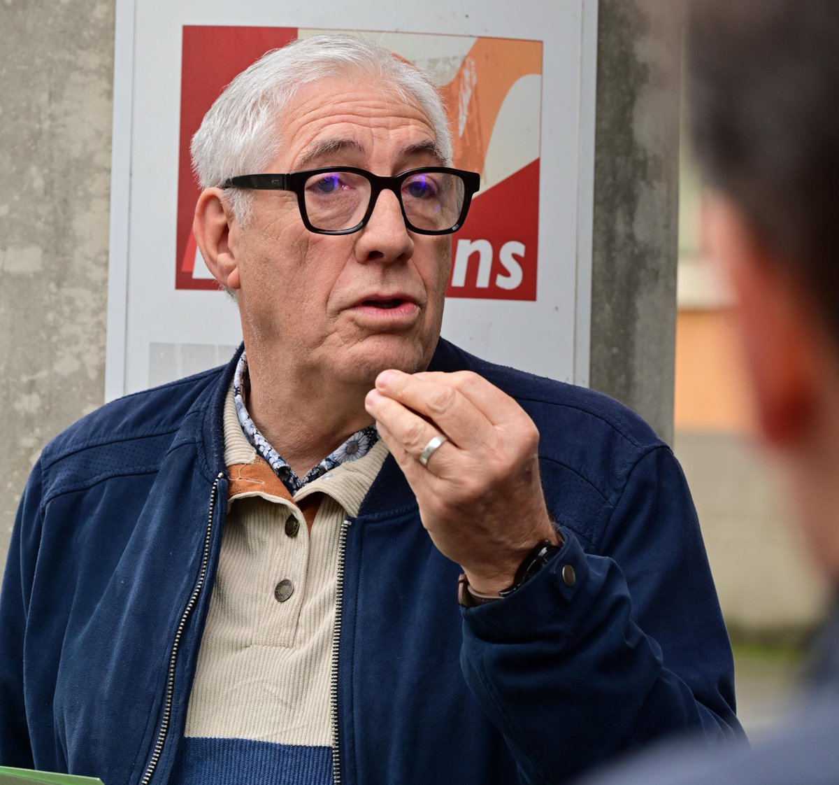 <a href="/calippe8/">calippe  yves</a> : «  Au Mans, ces économies représenteraient l’équivalent d’un EHPAD de 220 lits. Les CCAS sont en première ligne avec le monde associatif pour répondre à cette pauvreté qui augmente. Comment continuer à remplir nos missions avec de telles coupes ? »