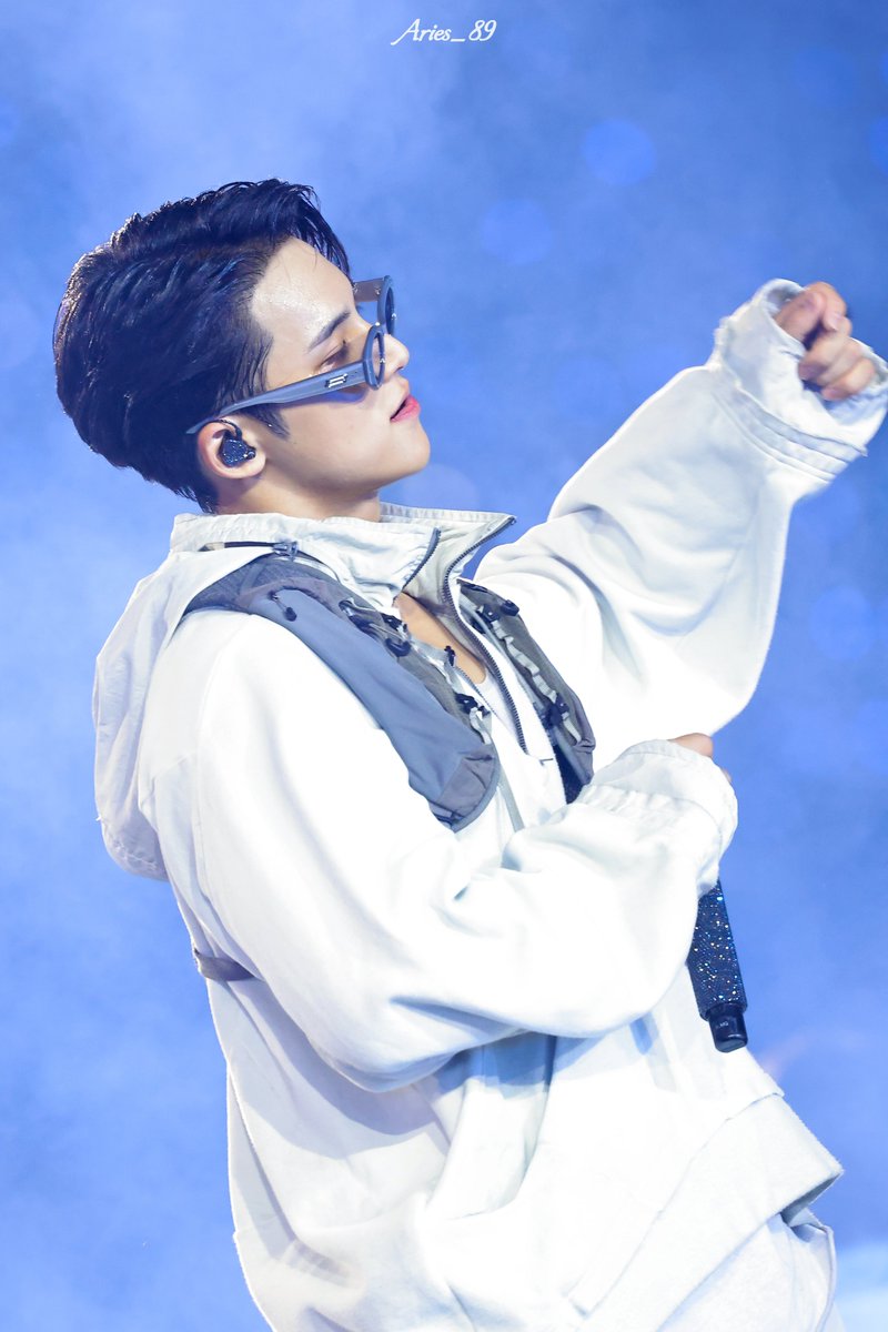 _Aries_1789's tweet photo. 241013 Right Here DAY2
🎯
@pledis_17 
#민규 #MINGYU #ミンギュ
#세븐틴 #SEVENTEEN https://t.co/q1Ns0S5lE2