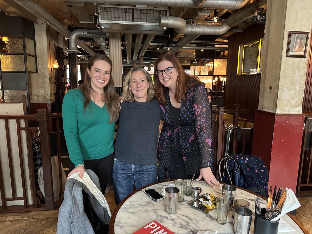 Community Brunch at Dishoom with these legends! #CommunityManager #CMGR ❤️❤️❤️
