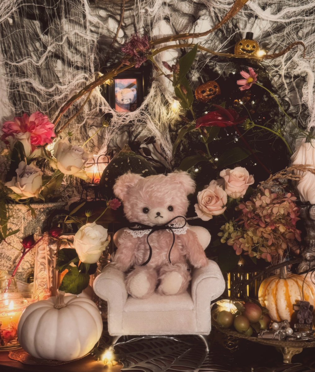 kumachanrose's tweet photo. ひとあしおさきに
はっぴーはろうぃーん👻🎃🌟

あしたあかるいじかんにまたしゃしんとります📷 https://t.co/oD65aTnUi6