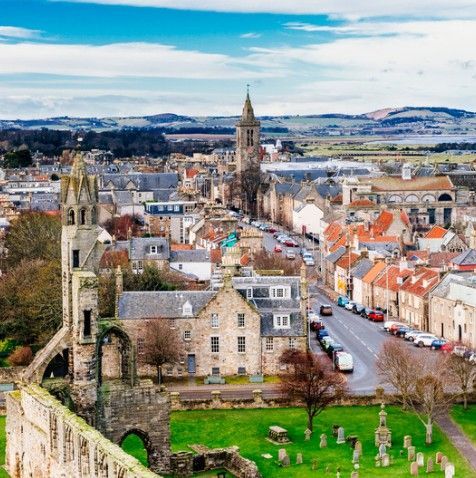 🏰 Explore St Andrews' Rich History!

Did you know St Andrews is not just famous for its university and golf? Take some time this week to explore the historical sites scattered around our beautiful town.

Where's your favourite spot for a walk through history?