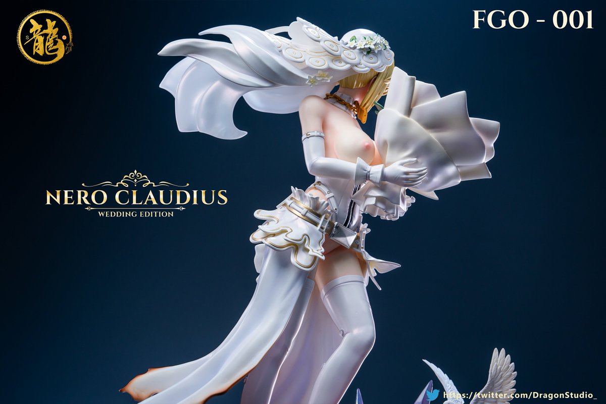 fantasy373's tweet photo. Up!  White version details show! https://t.co/2xZA7Kmsg6