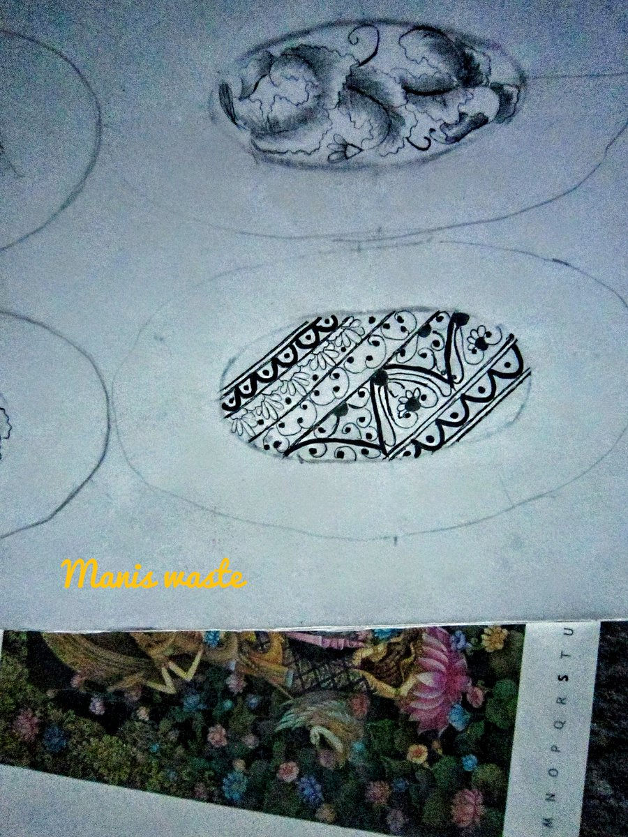 maniswaste's tweet photo. Embroidery hair clips pattern.Inspired from traditional balinese painting.
 #embriderypattern #Traditionalmotif #traditionalpattern #embriderytraditional  #handembroidery #Balinesepaintinpired #Embroiderypattern #oldpattern #recyclefabric #handembroidery #traditionalpattern #bali https://t.co/vg9cToyapz