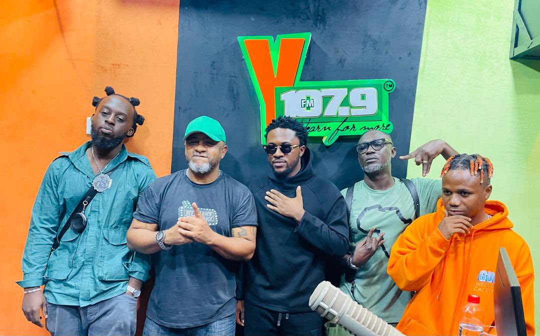 It was great having these amazing talents on the #WeekendMashup on Saturday with <a href="/eddyblayjr/">Eddy Blay</a> 

Cc <a href="/Altrayd/">The Hit Maker⚡️</a> <a href="/lowkey_fredz/">Fready</a> <a href="/Kingfamousgh/">Famous_gh✍🏽✍🏽</a> <a href="/DedonEskay/">E S K A Y Y🪨</a> , check their music out on all music streaming platforms.