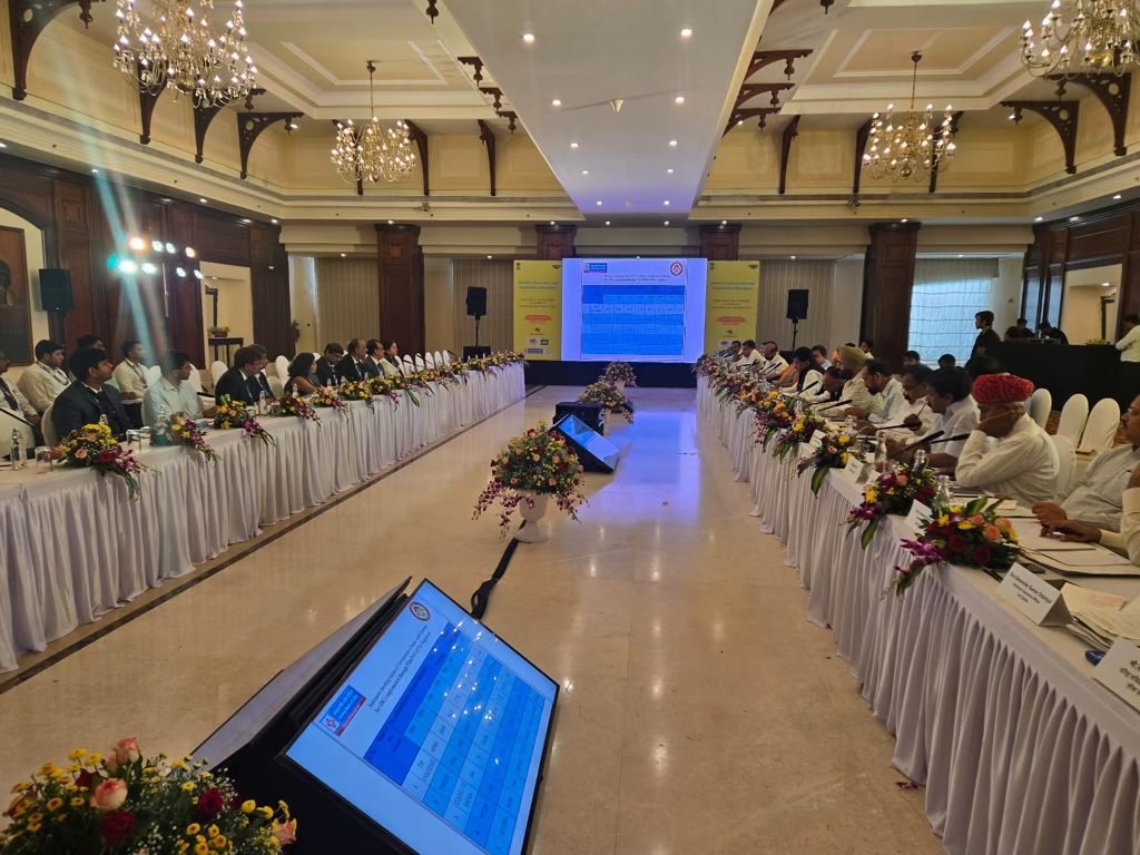 manickamtagore's tweet photo. Engaged in meaningful discussions with BHEL, GAIL, and Central Bank of India management on the third day of the #OBCCommittee study visit in Goa. Working together for equitable opportunities and progress. #InclusiveIndia #StandingForOBC https://t.co/CydDJSLbQw